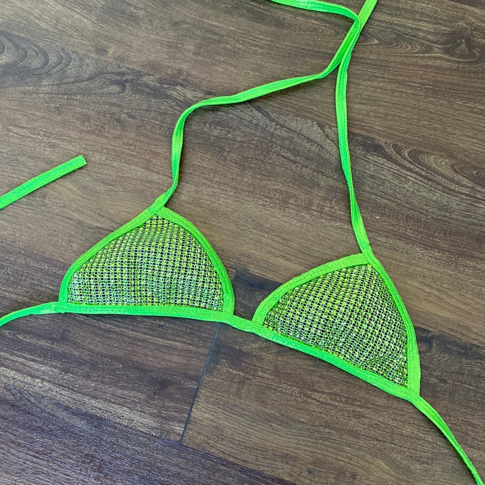 Shopbglittz rave/festival top